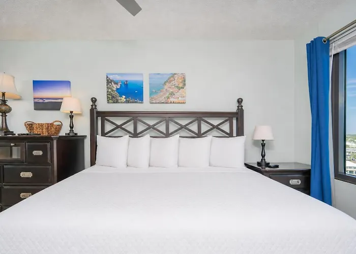 Apartment Island Winds West 871 *